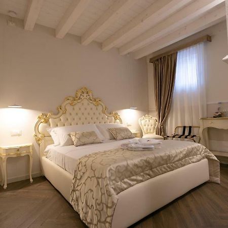 Ca' Vittoria Boutique House Apartsuite Chioggia Ngoại thất bức ảnh