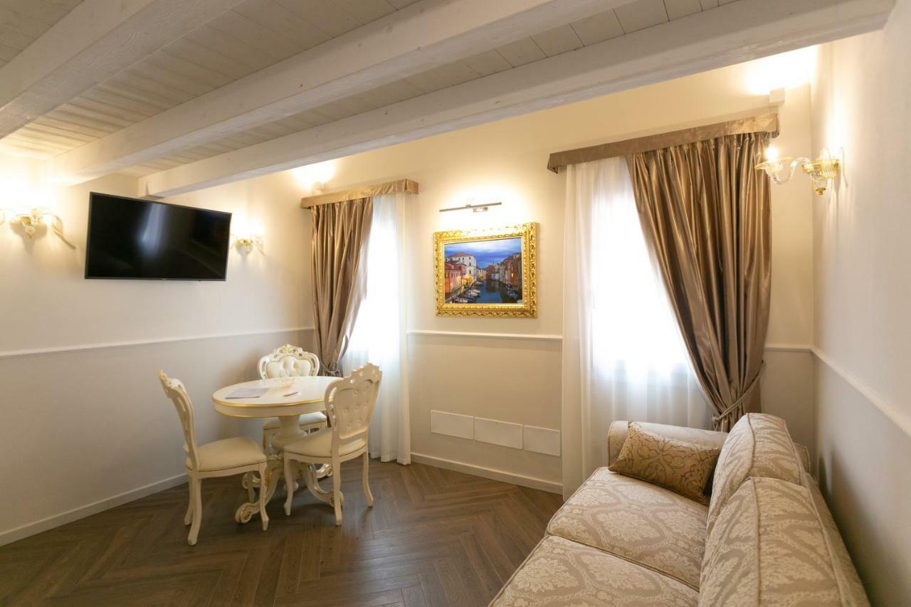 Ca' Vittoria Boutique House Apartsuite Chioggia Ngoại thất bức ảnh