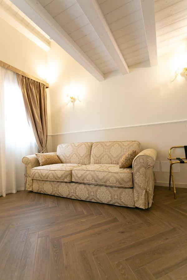 Ca' Vittoria Boutique House Apartsuite Chioggia Ngoại thất bức ảnh